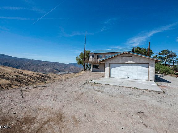 3rd image of 30668 3/4 Tick Canyon Rd