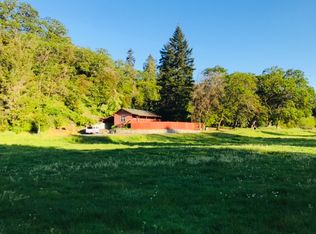 600 Forest View Dr, Willow Creek, CA 95573