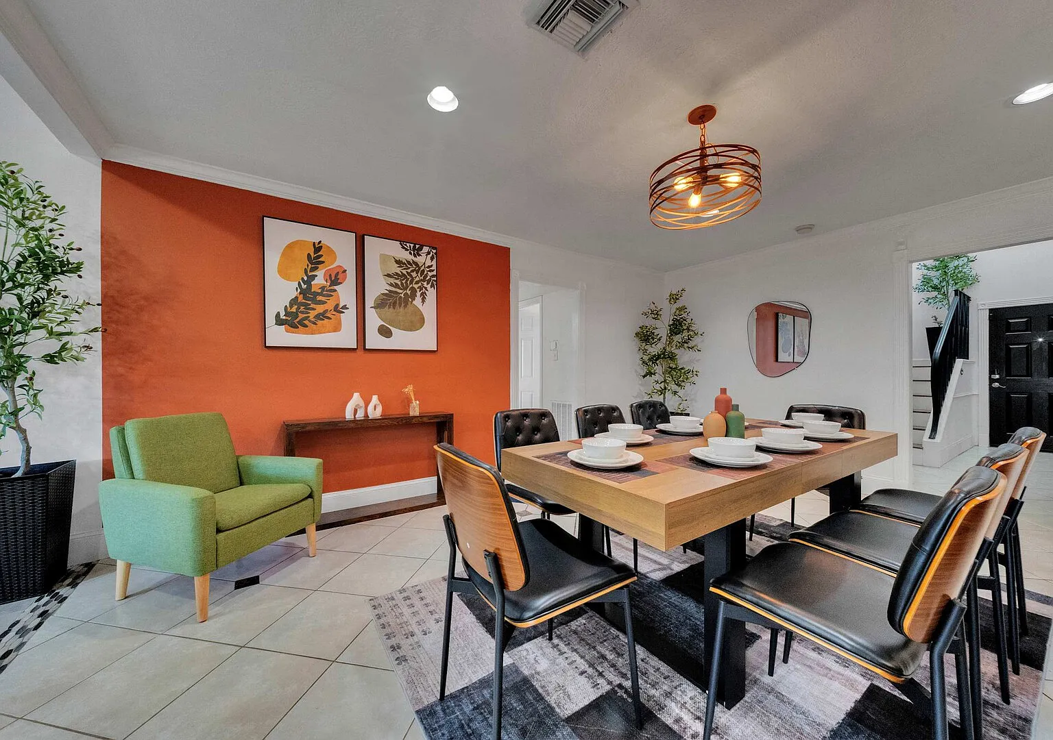 Spacious 6BR House | Sleeps 15 | 1GB|WD | Galleria — Photo 2