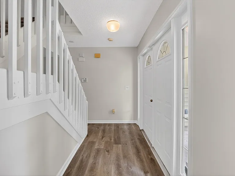 1751 Banyan Creek Ct — Photo 29