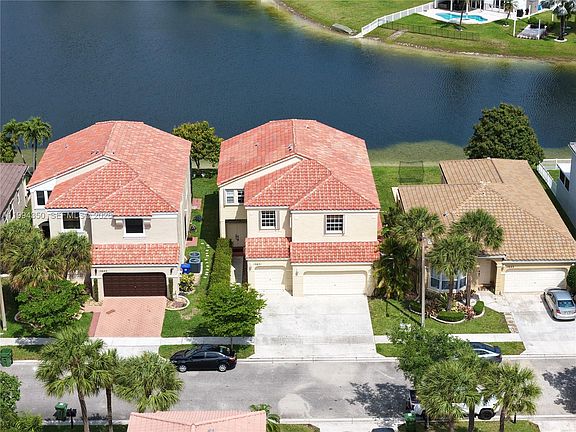 2nd image of 15651 NW 14th Ct
