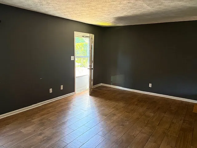 117 Northdale Pl — Photo 12