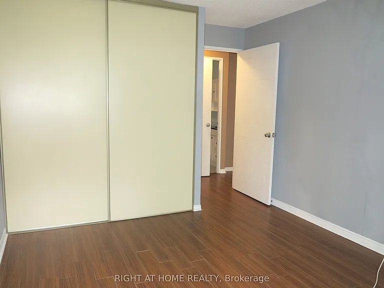 570 Proudfoot Ln #509 — Photo 15