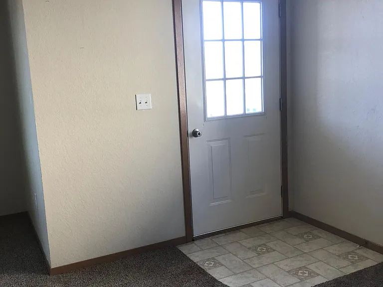 7029 Freedom Ct #D — Photo 6
