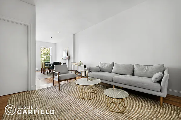 Rented by Leslie J. Garfield | media 10