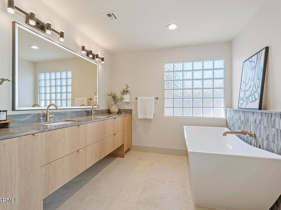 1st image of 8408 E RANCHO VISTA Drive