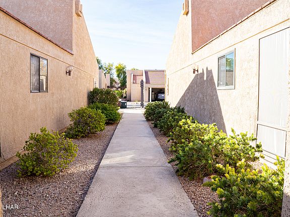 3rd image of 2555 Firestone Pl