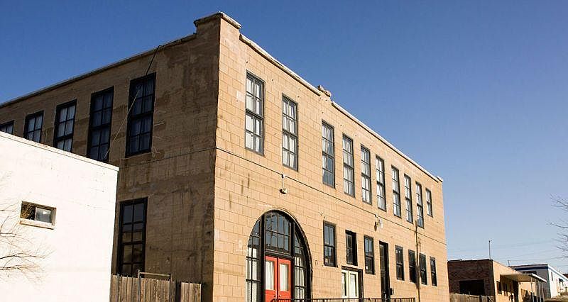 1st image of 311 Bryan St #204