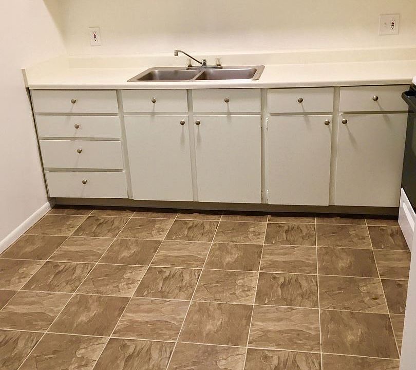 1st image of 555 E 700 S APT 10B