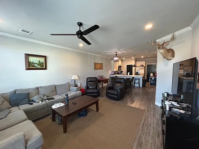808 Fairview - B — Photo 2