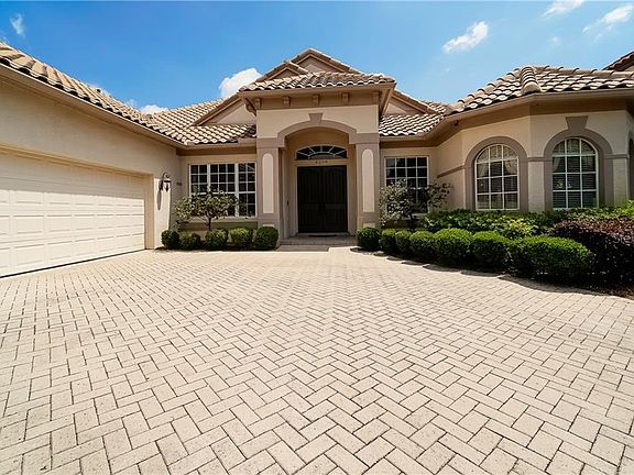 2nd image of 8208 Livorno Dr
