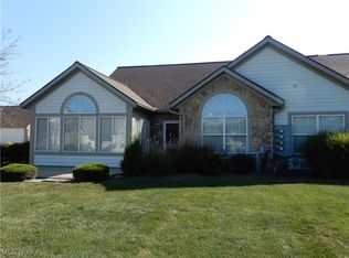 517 Crossings Cir, Tallmadge, OH 44278