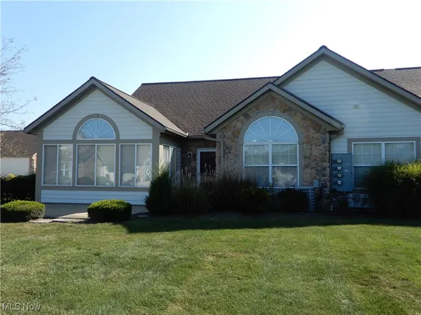 517 Crossings Cir, Tallmadge, OH 44278