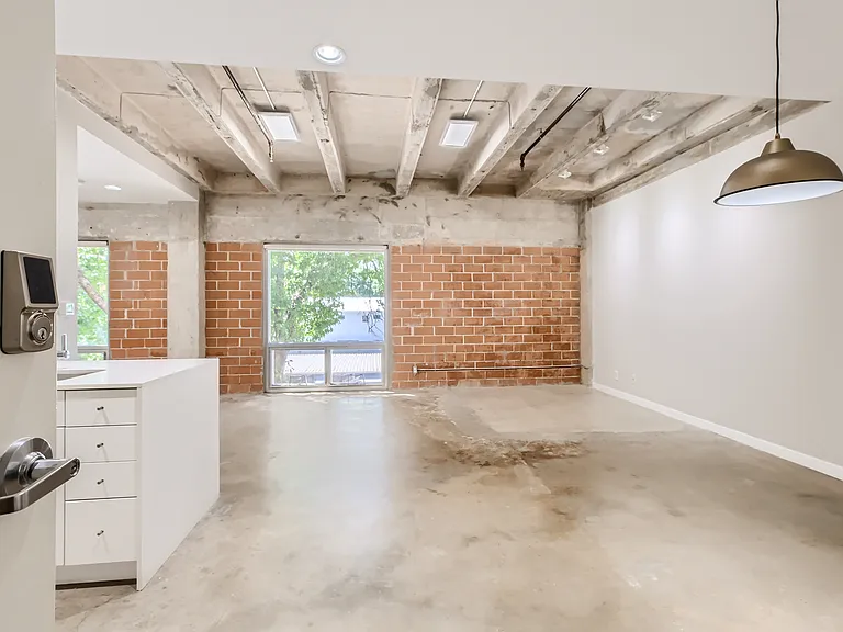 1115 S Alamo St #2302 — Photo 9