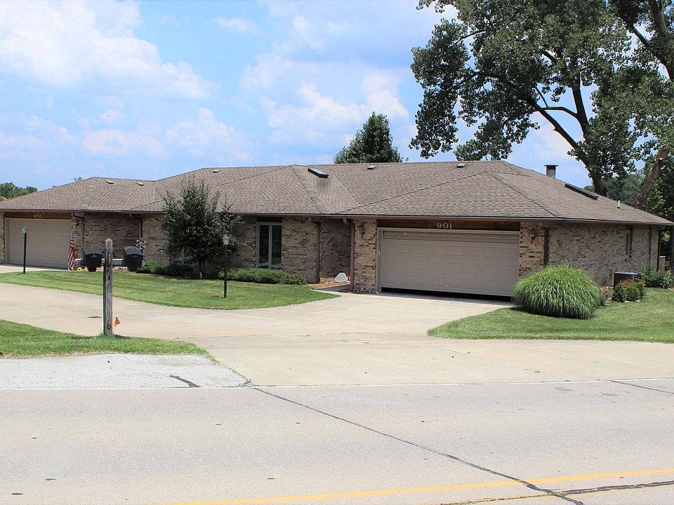 2nd image of 901 Sombart Rd