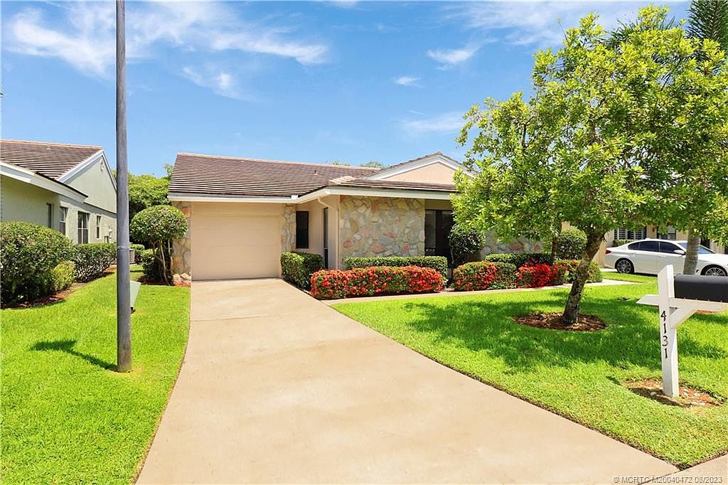 4131 SW Egret Pond Ter