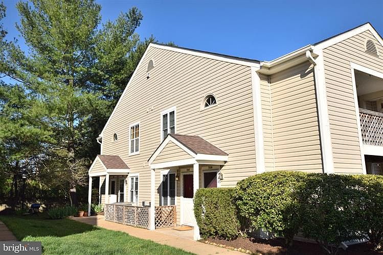 1st image of 7852 Waverley Mill Ct