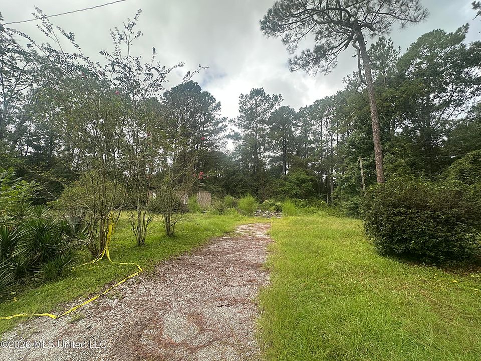 1st image of 13913 Omega Rd