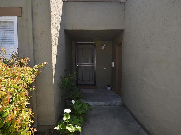 2nd image of 2388 Avenida De Guadalupe