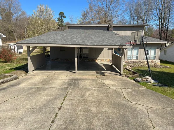 1329 Homecrest Dr, Piggott, AR 72454