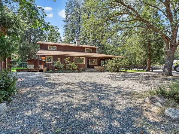 1842 Sawyers Bar Rd, Etna, CA 96027