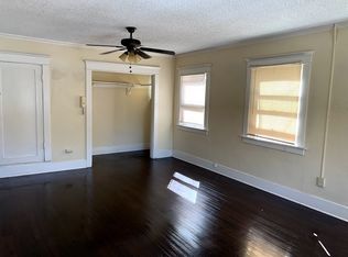 1140 E 3rd St APT 3, Long Beach, CA 90802