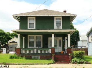 11 9th St, Tyrone, PA 16686