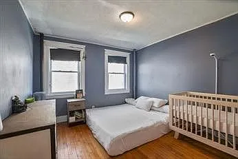 10 Salford St #1 — Photo 5