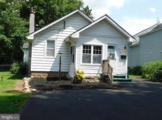 2025 Spring Ave, Feasterville, PA 19053