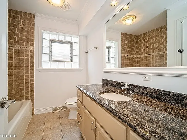 8610 W Summerdale Ave #3N — Photo 7