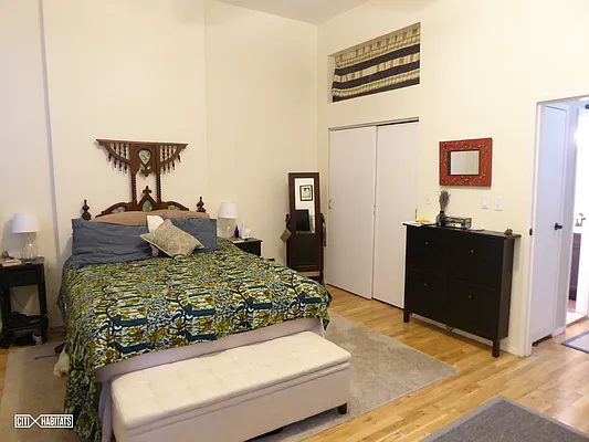 Rented by Citi Habitats | media 18