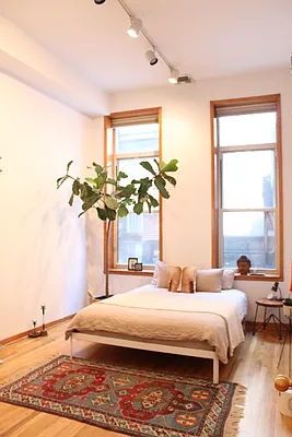 Rented by Level Group | media 29