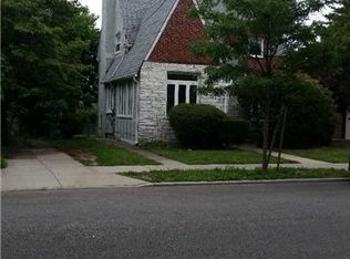 11212 68th Dr, Forest Hills, NY 11375