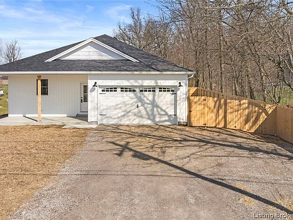 2nd image of 3450 N Michigan Road