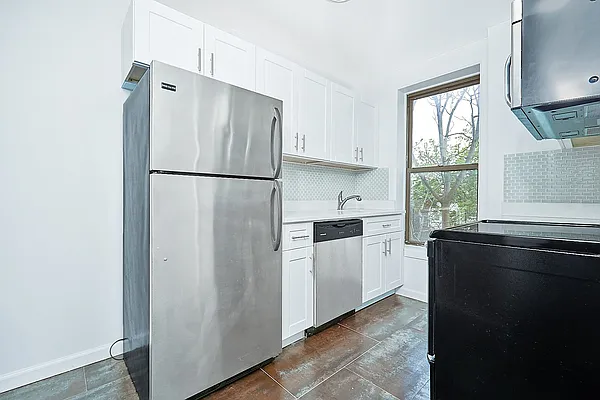 Rented by REAL New York | media 8