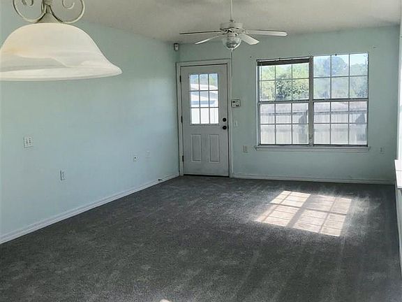 3rd image of 3067 Flintlock Dr