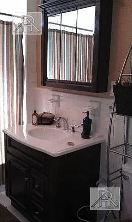 437 Washington St #2 — Photo 6