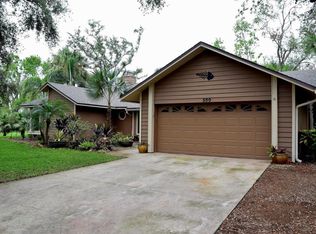 300 Mocking Bird Ln, Merritt Island, FL 32953