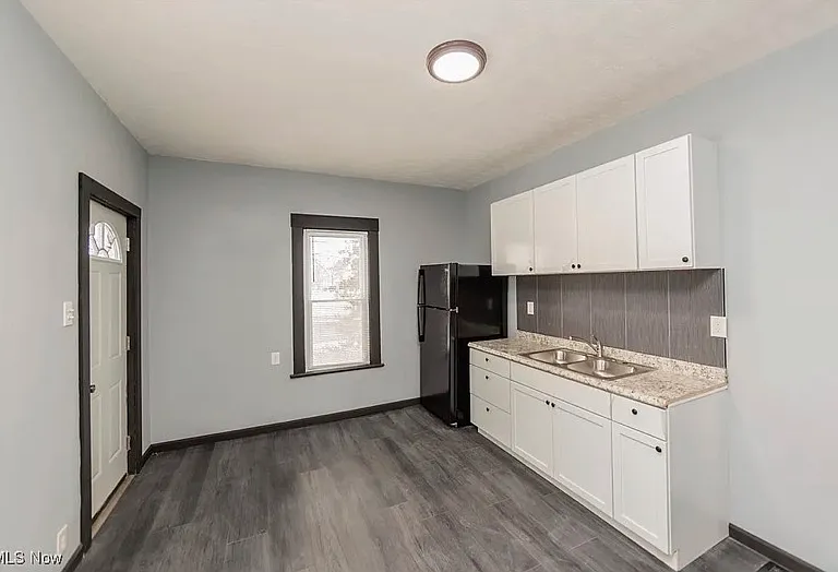 1431 Rowley Ave #1 — Photo 19