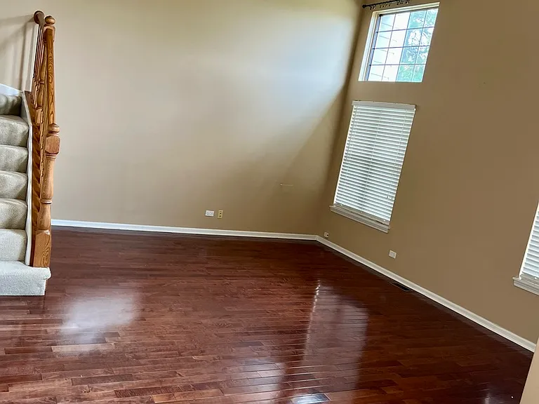 1165 Edington Ct — Photo 2