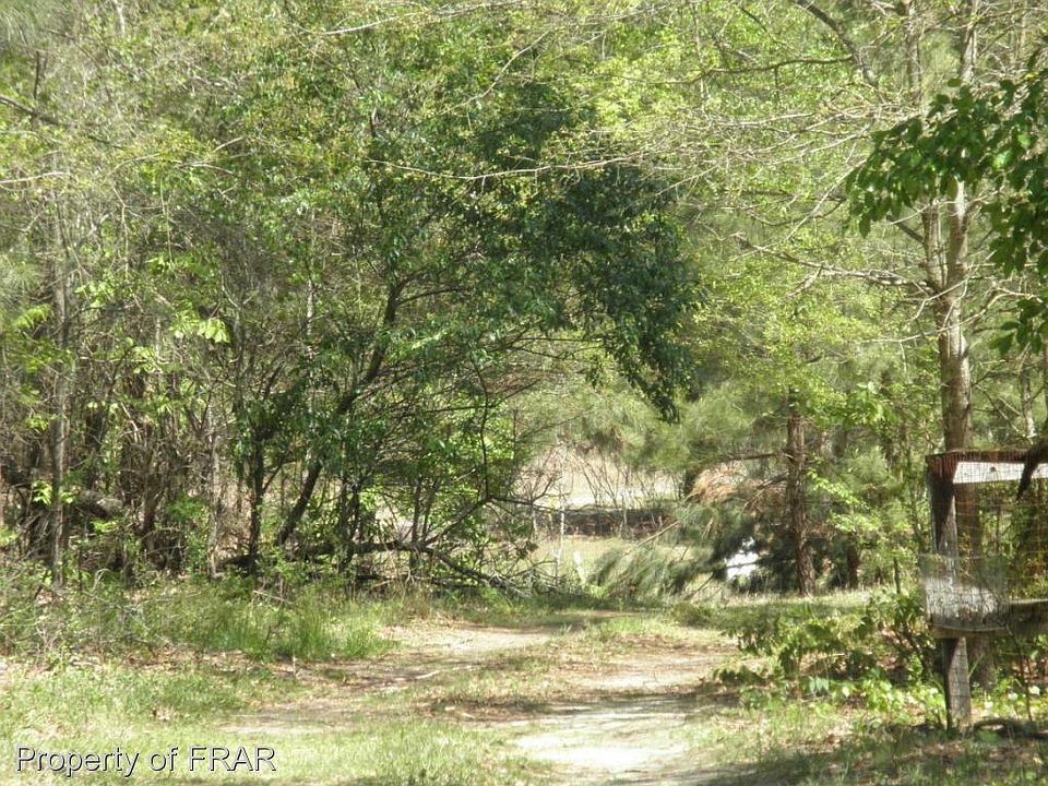 2nd image of 450 Willa Mae Ln