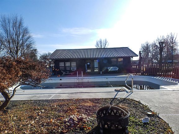 4th image of 112 Lyndel St