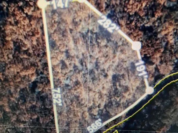 Vann Rd, Harriman, TN 37748