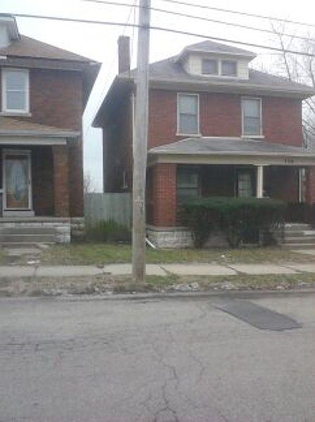 1st image of 428 Hart St