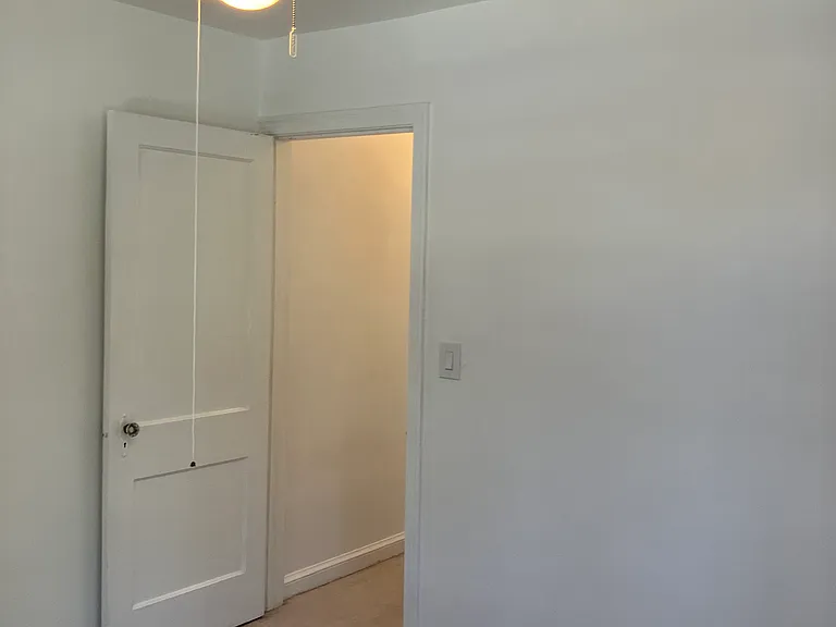 710 22nd St S #4 — Photo 24