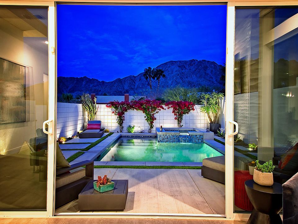 2nd image of 54945 Avenida Rubio