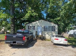 7826 E Shore Rd, Pasadena, MD 21122