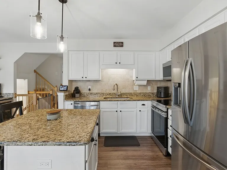 19954 Fieldgrass Sq — Photo 13