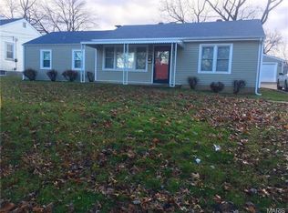 3556 Long Dr, Saint Ann, MO