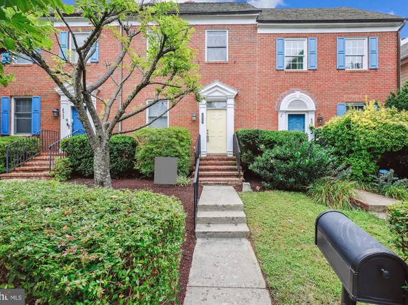 473 Tschiffely Square Rd, Gaithersburg, MD 20878